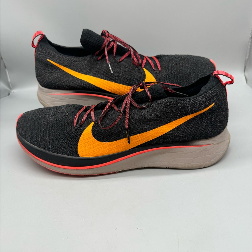 Nike Zoom Fly Flyknit Black Flash Crimson Size 14 Men Walking Running Shoes